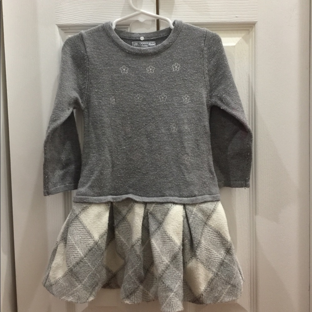 Dress with a flower print